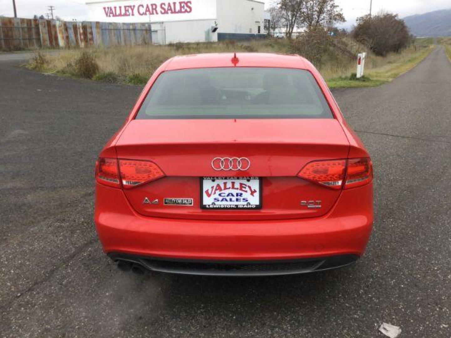 2012 Brilliant Red /Cardamom Beige Leather Interior Audi A4 2.0T Sedan quattro Tiptronic (WAUFFAFL5CN) with an 2.0L L4 DOHC 16V TURBO engine, 6-Speed Automatic transmission, located at 1801 Main Street, Lewiston, 83501, (208) 743-9371, 46.417065, -117.004799 - Photo#8