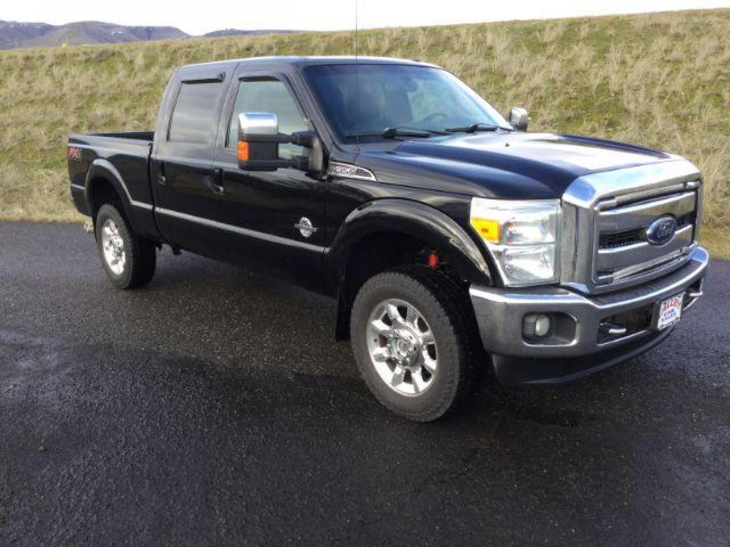 2016 BLACK Ford F-350 SD Lariat Crew Cab 4WD (1FT8W3BTXGE) with an 6.7L V8 OHV 16V DIESEL engine, 6-Speed Automatic transmission, located at 1801 Main Street, Lewiston, 83501, (208) 743-9371, 46.417065, -117.004799 - Photo#15