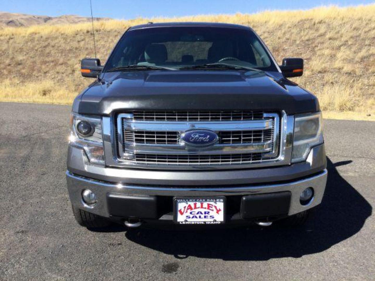 2014 Sterling Gray Metallic /Steel Gray Ford F-150 XLT SuperCrew 5.5-ft. Bed 4WD (1FTFW1EF8EF) with an 5.0L V8 engine, 6-Speed Automatic transmission, located at 1801 Main Street, Lewiston, 83501, (208) 743-9371, 46.417065, -117.004799 - Photo#16