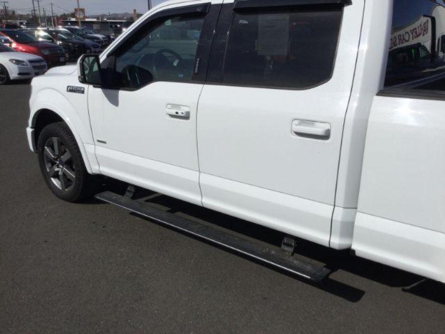 2015 Oxford White /black leather Ford F-150 Lariat SuperCrew 6.5-ft. Bed 4WD (1FTFW1EG7FF) with an 3.5 V6 engine, 6-Speed Automatic transmission, located at 1801 Main Street, Lewiston, 83501, (208) 743-9371, 46.417065, -117.004799 - Photo#7