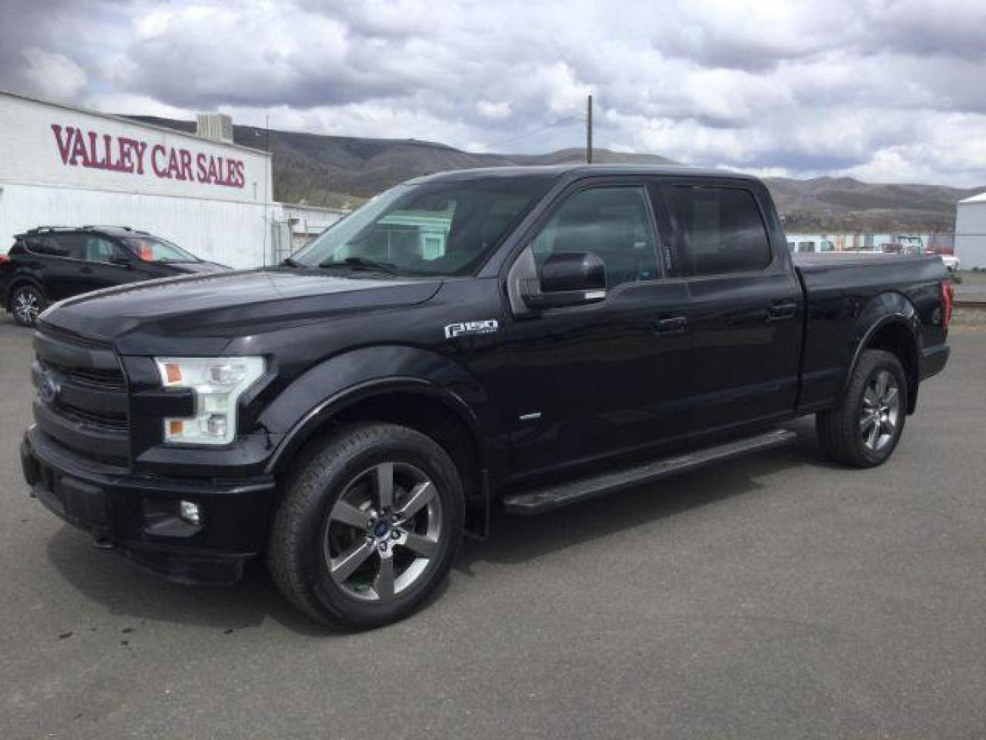 2016 Shadow Black /Black, leather Ford F-150 Lariat SuperCrew 6.5-ft. Bed 4WD (1FTFW1EGXGF) with an 3.5 V6 engine, 6-Speed Automatic transmission, located at 1801 Main Street, Lewiston, 83501, (208) 743-9371, 46.417065, -117.004799 - Photo#0