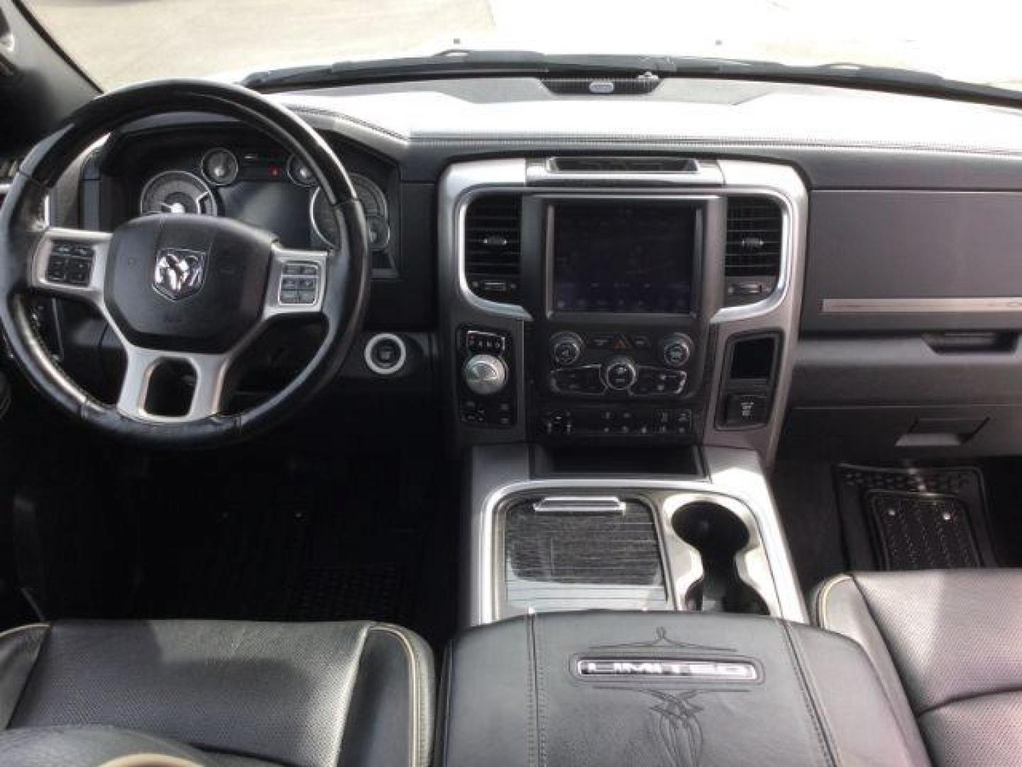 2018 Pearl White Clearcoat /BLACK LEATHER RAM 1500 Limited Crew Cab LWB 4WD (1C6RR7WT1JS) with an 5.7L V8 OHV 16V engine, 8-Speed Automatic transmission, located at 1801 Main Street, Lewiston, 83501, (208) 743-9371, 46.417065, -117.004799 - Photo#14