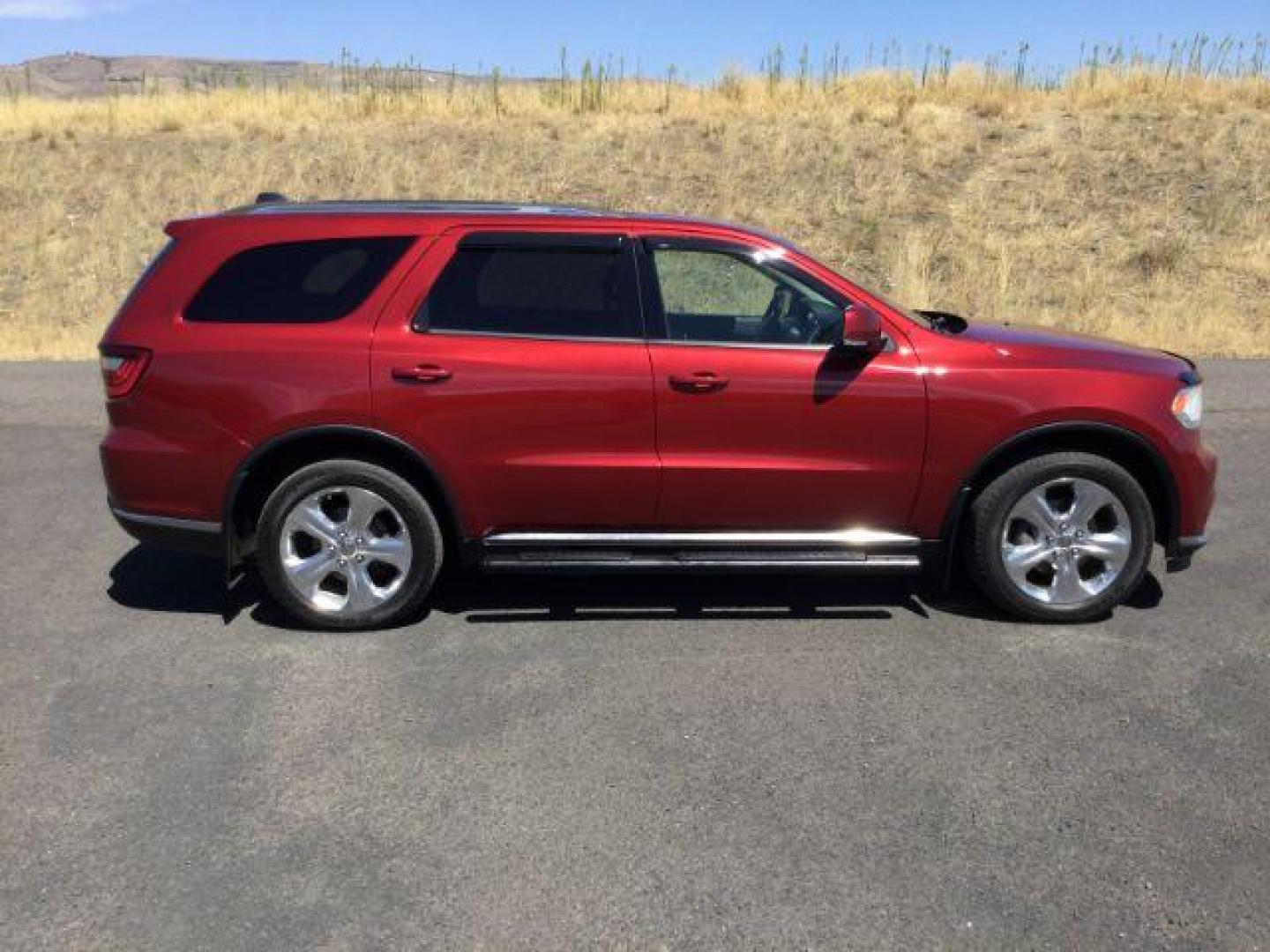 2014 Dp Cherry Red Crystal PC /Black Dodge Durango Limited AWD (1C4RDJDG8EC) with an 3.6L V6 DOHC 24V engine, 8-Speed Automatic transmission, located at 1801 Main Street, Lewiston, 83501, (208) 743-9371, 46.417065, -117.004799 - Photo#15