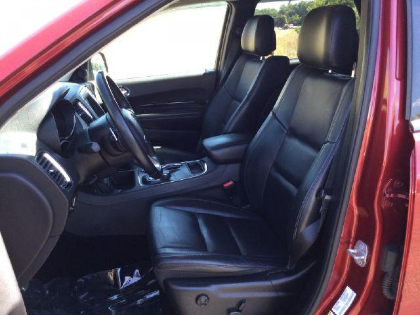 2014 Dp Cherry Red Crystal PC /Black Dodge Durango Limited AWD (1C4RDJDG8EC) with an 3.6L V6 DOHC 24V engine, 8-Speed Automatic transmission, located at 1801 Main Street, Lewiston, 83501, (208) 743-9371, 46.417065, -117.004799 - Photo#6