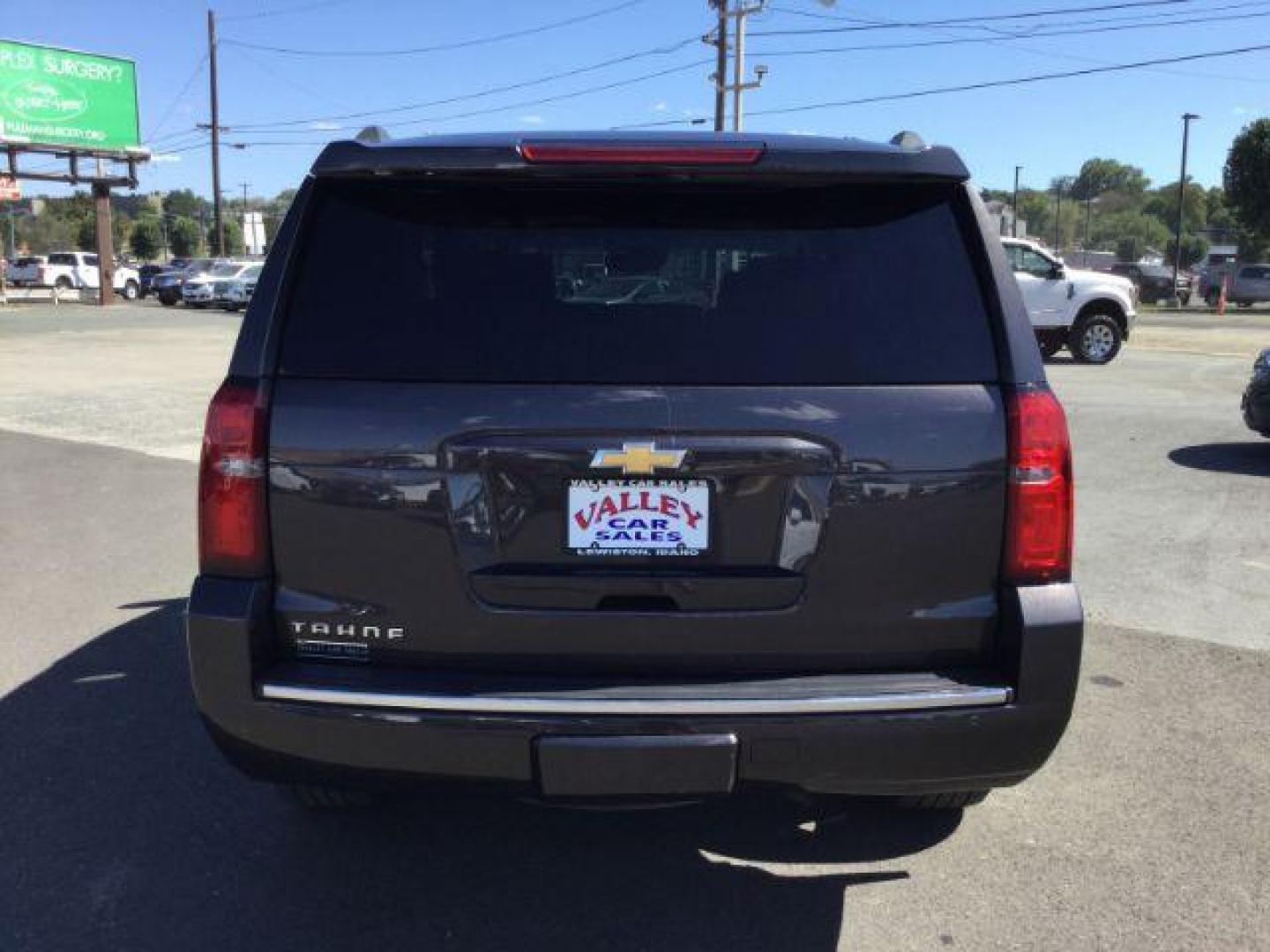 2015 GRAY /Medium Brown Leather Chevrolet Tahoe LTZ 4WD (1GNSKCKC8FR) with an 5.3L V8 OHV 16V engine, 6-Speed Automatic transmission, located at 1801 Main Street, Lewiston, 83501, (208) 743-9371, 46.417065, -117.004799 - Photo#25