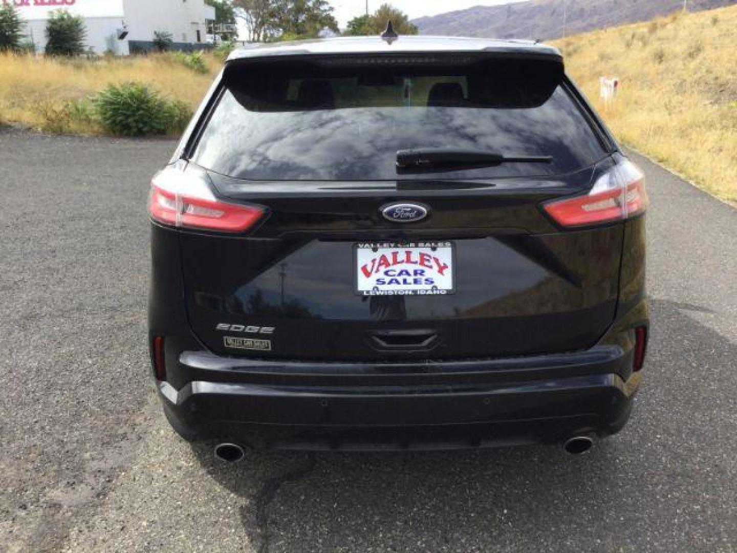 2020 Agate Black /Ebony, Activex Leather Ford Edge ST Line AWD (2FMPK4J92LB) with an 2.0L L4 DOHC 16V engine, 8-Speed Automatic transmission, located at 1801 Main Street, Lewiston, 83501, (208) 743-9371, 46.417065, -117.004799 - Photo#8