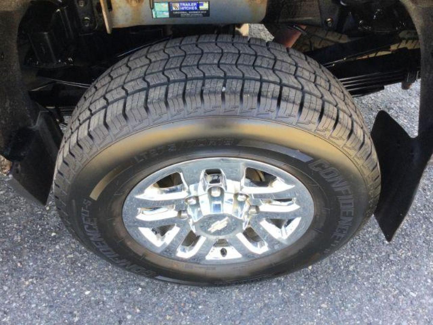 2015 Brownstone Metallic /Cocoa/Dune Chevrolet Silverado 3500HD LTZ Crew Cab 4WD (1GC1K0EG6FF) with an 6.0L V8 OHV 16V FFV engine, 6-Speed Automatic transmission, located at 1801 Main Street, Lewiston, 83501, (208) 743-9371, 46.417065, -117.004799 - Photo#11