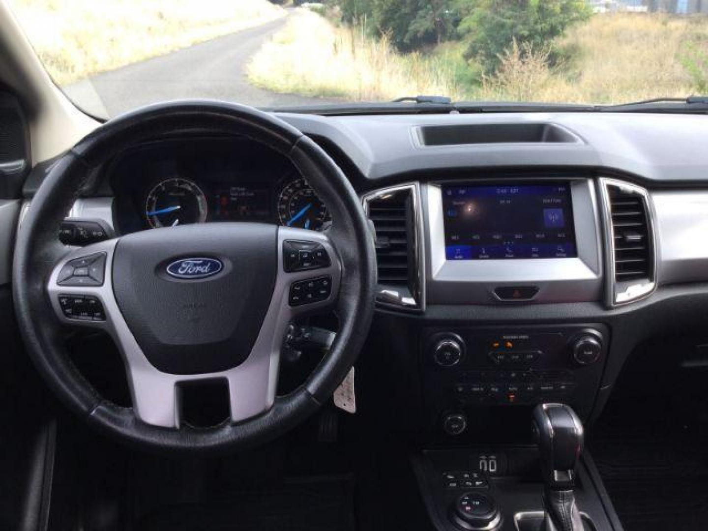 2019 Magnetic Metallic /Ebony, premium cloth Ford Ranger XLT SuperCrew 4WD (1FTER4FH7KL) with an 2.3L L4 DOHC 16V engine, 10-Speed Automatic transmission, located at 1801 Main Street, Lewiston, 83501, (208) 743-9371, 46.417065, -117.004799 - Photo#19