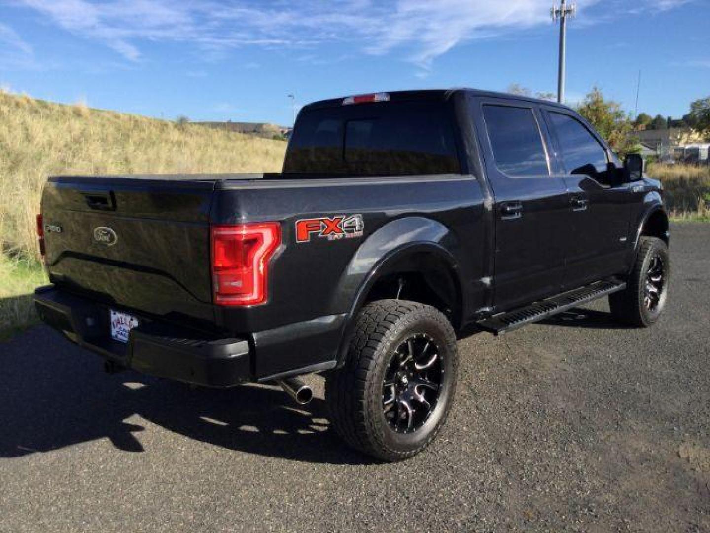 2015 Tuxedo Black Metallic /BLACK LEATHER Ford F-150 Lariat SuperCrew 5.5-ft. Bed 4WD (1FTEW1EG7FK) with an 3.5L V6 TURBO engine, 6-Speed Automatic transmission, located at 1801 Main Street, Lewiston, 83501, (208) 743-9371, 46.417065, -117.004799 - Photo#12