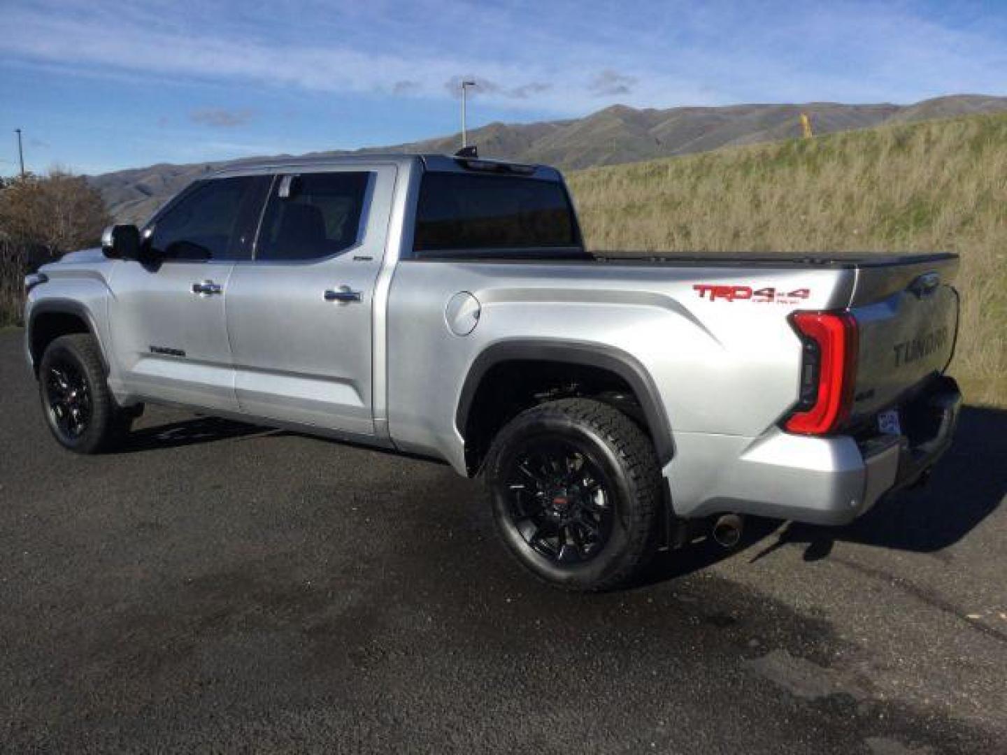 2022 Celestial Silver Metallic /Black Toyota Tundra Limited CrewMax 4WD Long Bed (5TFJA5EC8NX) with an 3.4L V6 DOHC 24V engine, 10-speed automatic transmission, located at 1801 Main Street, Lewiston, 83501, (208) 743-9371, 46.417065, -117.004799 - Photo#2