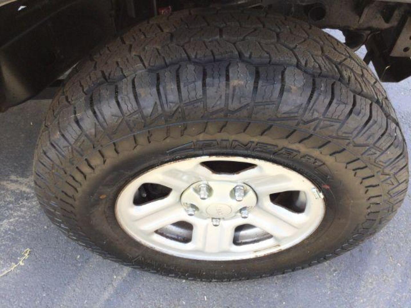 2008 Bright Silver Metallic with Black Hard Top /Dark Slate Gray/Medium Slate Gray Vinyl Interior Jeep Wrangler X (1J4FA24188L) with an 3.8L V6 OHV 12V engine, 6-Speed Manual transmission, located at 1801 Main Street, Lewiston, 83501, (208) 743-9371, 46.417065, -117.004799 - Photo#12