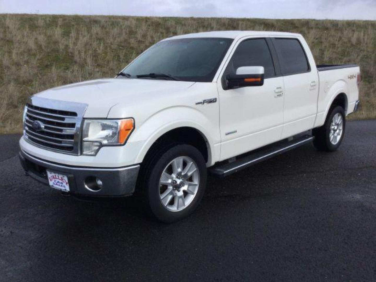 2013 WHITE PEARL /Gray Leather Ford F-150 Lariat SuperCrew 5.5-ft. Bed 4WD (1FTFW1ET4DF) with an 3.5L V6 TURBO engine, 6-Speed Automatic transmission, located at 1801 Main Street, Lewiston, 83501, (208) 743-9371, 46.417065, -117.004799 - Photo#0