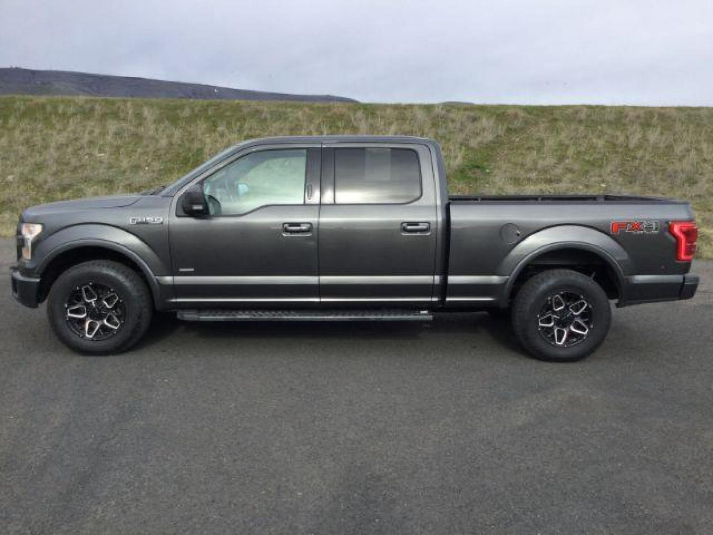 2015 Magnetic Metallic /BLACK LEATHER Ford F-150 Lariat SuperCrew 6.5-ft. Bed 4WD (1FTFW1EG6FF) with an 3.5 V6 engine, 6-Speed Automatic transmission, located at 1801 Main Street, Lewiston, 83501, (208) 743-9371, 46.417065, -117.004799 - Photo#1