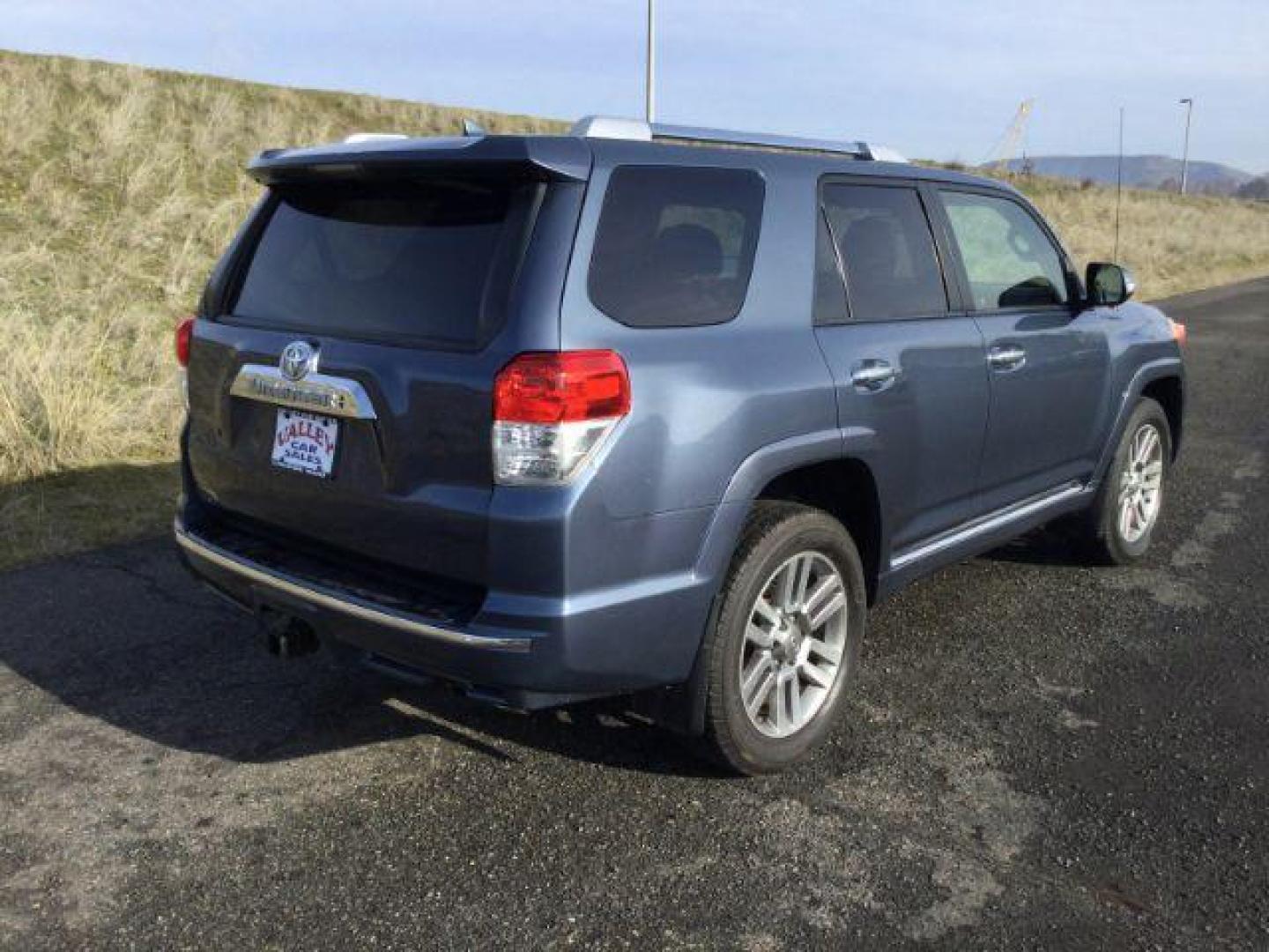 2012 Shoreline Blue Pearl /Black Leather Interior Toyota 4Runner Limited 4WD V6 (JTEBU5JR2C5) with an 4.0L V6 DOHC 24V engine, 5-Speed Automatic transmission, located at 1801 Main Street, Lewiston, 83501, (208) 743-9371, 46.417065, -117.004799 - Photo#10