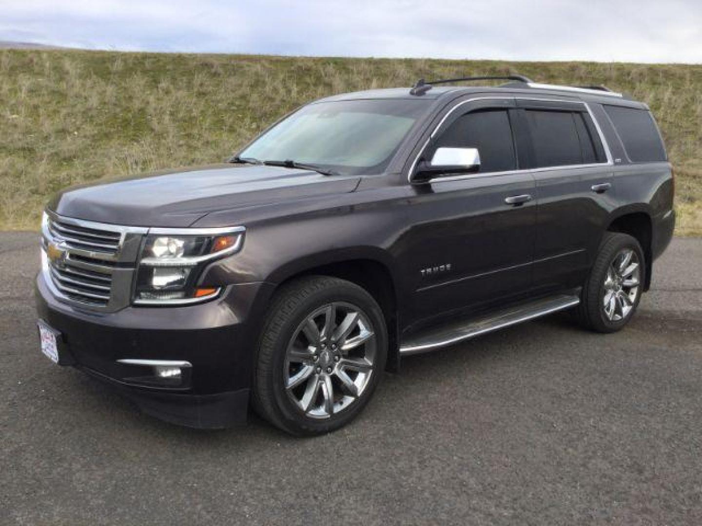 2015 GRAY /BLACK LEATHER Chevrolet Tahoe LTZ 4WD (1GNSKCKC9FR) with an 5.3L V8 OHV 16V engine, 6-Speed Automatic transmission, located at 1801 Main Street, Lewiston, 83501, (208) 743-9371, 46.417065, -117.004799 - Photo#0