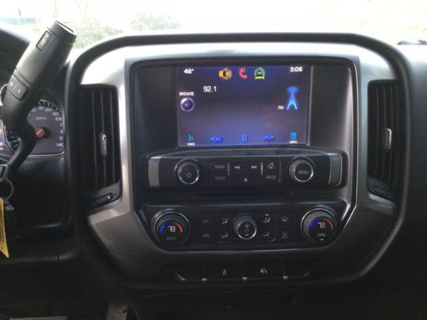 2014 Silver Ice Metallic /Jet Black Chevrolet Silverado 1500 1LT Crew Cab 4WD (3GCUKREC7EG) with an 5.3L V8 OHV 16V engine, 6-Speed Automatic transmission, located at 1801 Main Street, Lewiston, 83501, (208) 743-9371, 46.417065, -117.004799 - Photo#11