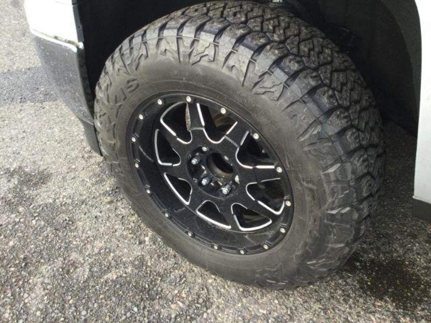 2014 Silver Ice Metallic /Jet Black Chevrolet Silverado 1500 1LT Crew Cab 4WD (3GCUKREC7EG) with an 5.3L V8 OHV 16V engine, 6-Speed Automatic transmission, located at 1801 Main Street, Lewiston, 83501, (208) 743-9371, 46.417065, -117.004799 - Photo#16