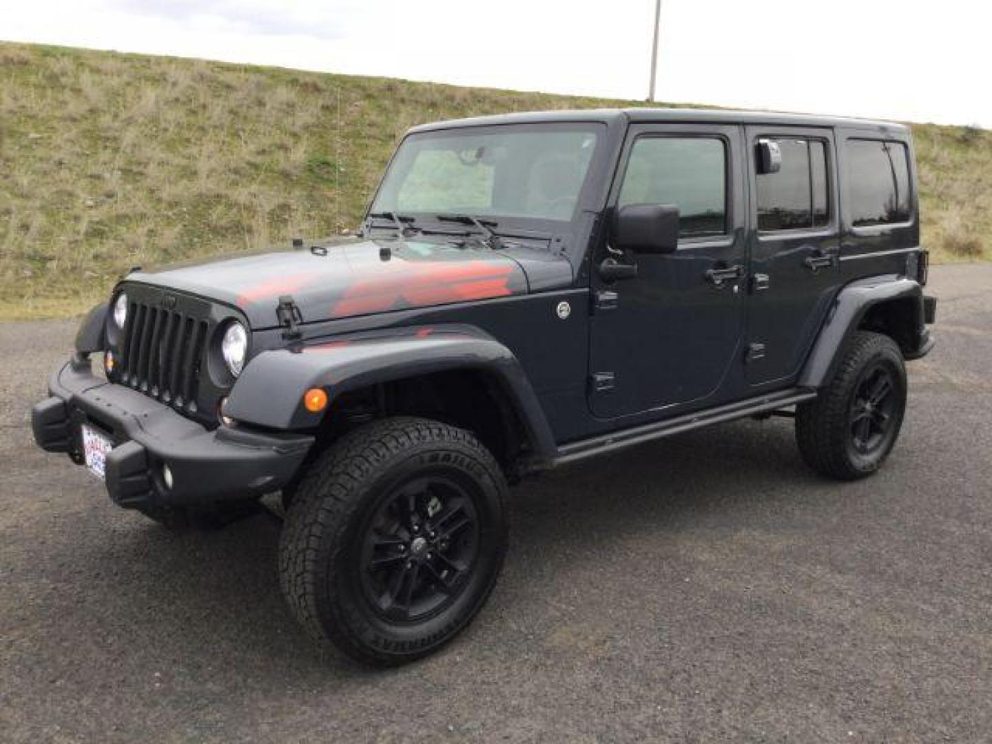 2017 Rhino Clear Coat /Black, leather Jeep Wrangler Unlimited Sahara 4WD (1C4BJWEG5HL) with an 3.6L V6 DOHC 24V FFV engine, 5-Speed Automatic transmission, located at 1801 Main Street, Lewiston, 83501, (208) 743-9371, 46.417065, -117.004799 - Photo#0