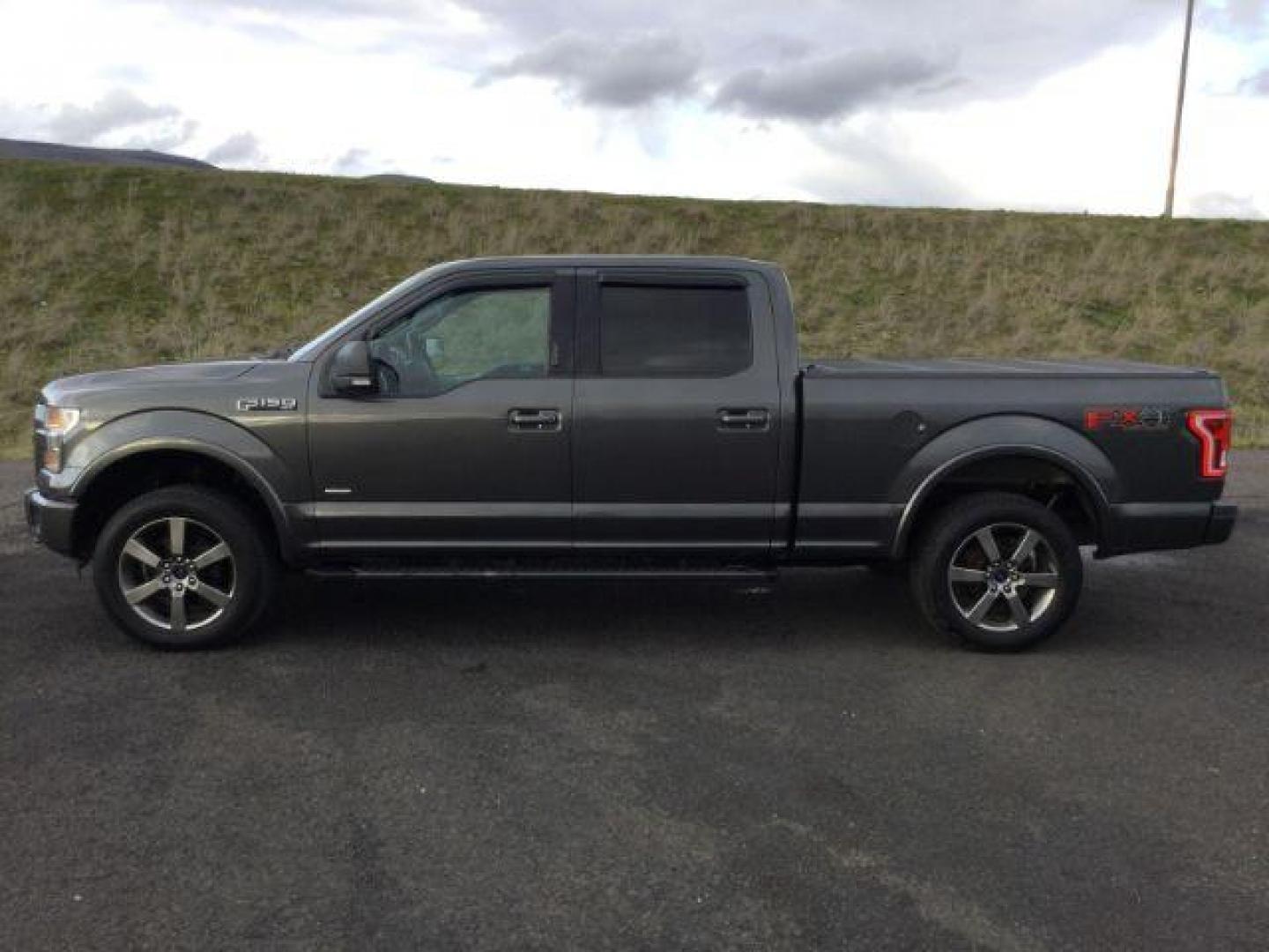 2016 Magnetic Metallic /Black, premium cloth Ford F-150 XLT SuperCrew 6.5-ft. Bed 4WD (1FTFW1EG3GF) with an 3.5 V6 engine, 6-Speed Automatic transmission, located at 1801 Main Street, Lewiston, 83501, (208) 743-9371, 46.417065, -117.004799 - Photo#1