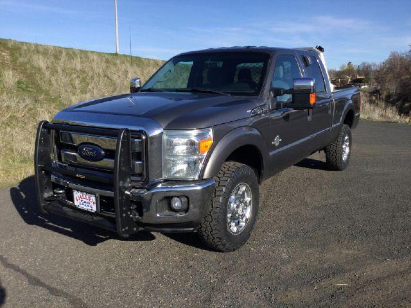 2014 Sterling Gray Metallic /Steel Ford F-350 SD XLT Crew Cab 4WD (1FT8W3BT3EE) with an 6.7L V8 OHV 16V DIESEL engine, 6-Speed Automatic transmission, located at 1801 Main Street, Lewiston, 83501, (208) 743-9371, 46.417065, -117.004799 - Photo#0