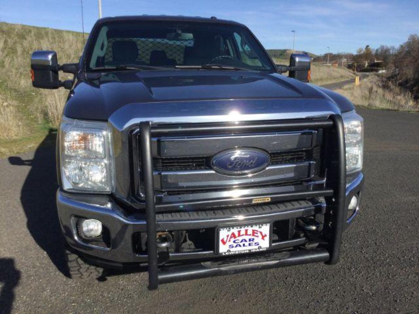 2014 Sterling Gray Metallic /Steel Ford F-350 SD XLT Crew Cab 4WD (1FT8W3BT3EE) with an 6.7L V8 OHV 16V DIESEL engine, 6-Speed Automatic transmission, located at 1801 Main Street, Lewiston, 83501, (208) 743-9371, 46.417065, -117.004799 - Photo#7