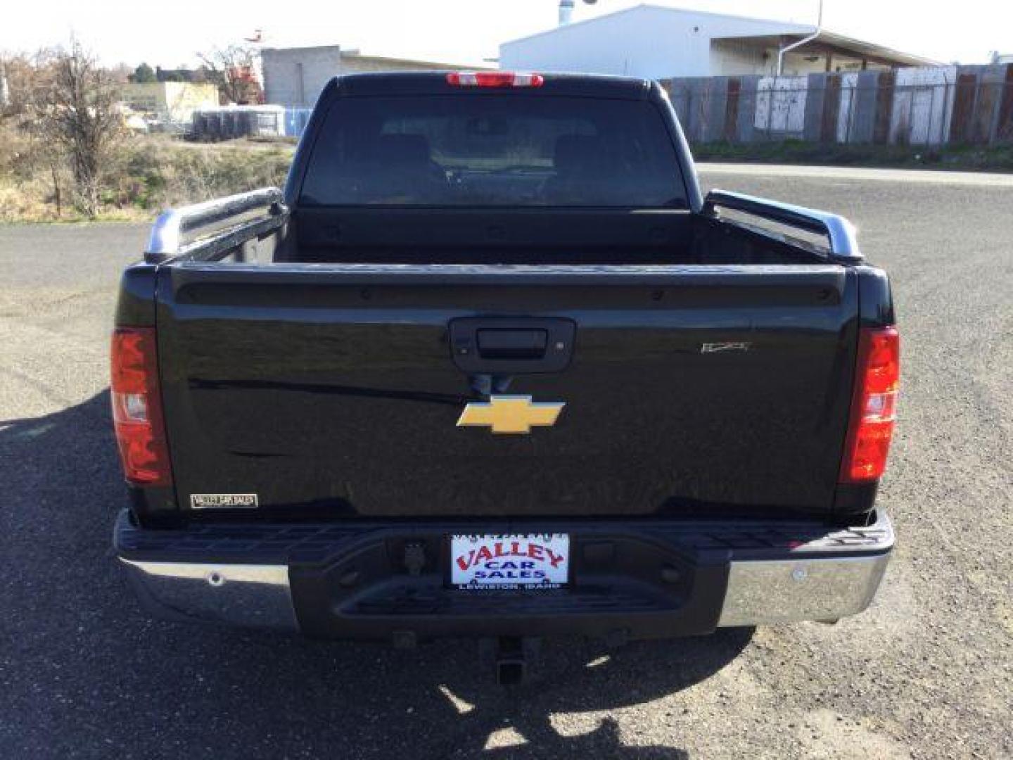 2012 Black /Ebony Leather Interior Chevrolet Silverado 1500 LTZ Crew Cab 4WD (3GCPKTE72CG) with an 5.3L V8 OHV 16V FFV engine, 6-Speed Automatic transmission, located at 1801 Main Street, Lewiston, 83501, (208) 743-9371, 46.417065, -117.004799 - Photo#14