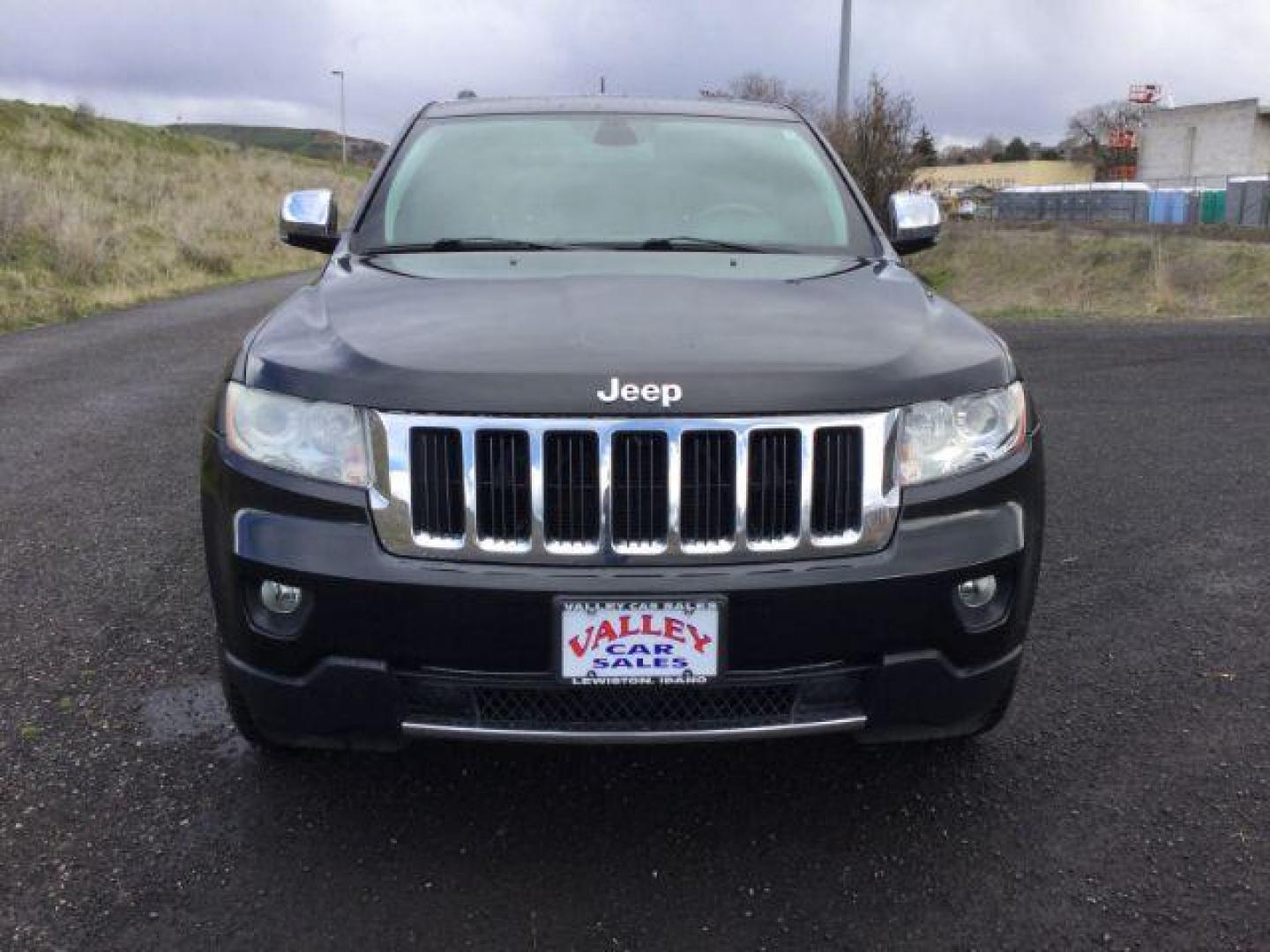 2013 Brilliant Black Crystal Pearl /Black Leather Interior Jeep Grand Cherokee Limited 4WD (1C4RJFBG3DC) with an 3.6L V6 DOHC 24V engine, 5-Speed Automatic transmission, located at 1801 Main Street, Lewiston, 83501, (208) 743-9371, 46.417065, -117.004799 - Photo#13