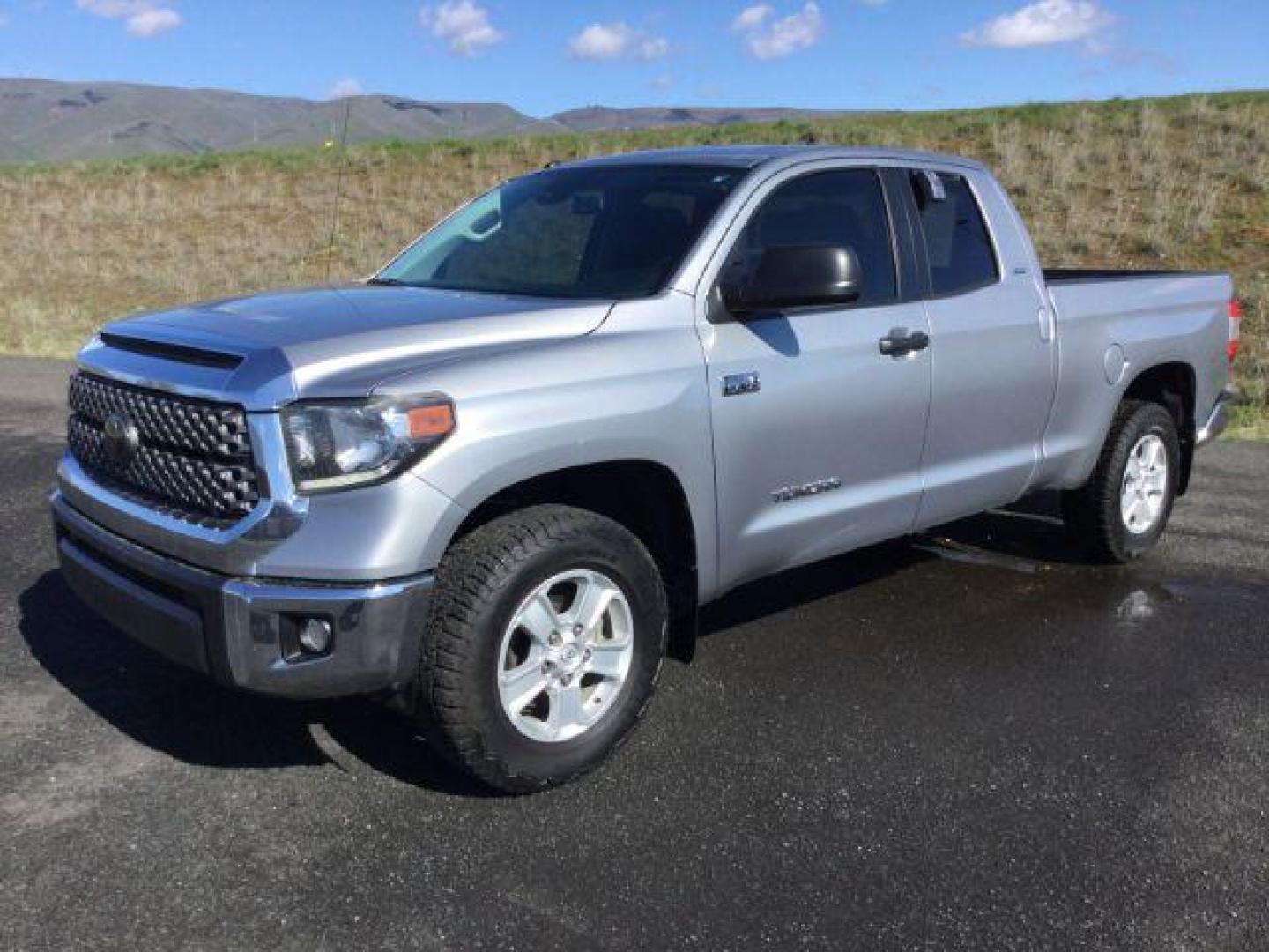 2018 Silver Sky Metallic /Black, cloth Toyota Tundra SR5 5.7L V8 Double Cab 4WD (5TFUY5F18JX) with an 5.7L V8 DOHC 32V engine, 6-Speed Automatic transmission, located at 1801 Main Street, Lewiston, 83501, (208) 743-9371, 46.417065, -117.004799 - Photo#0