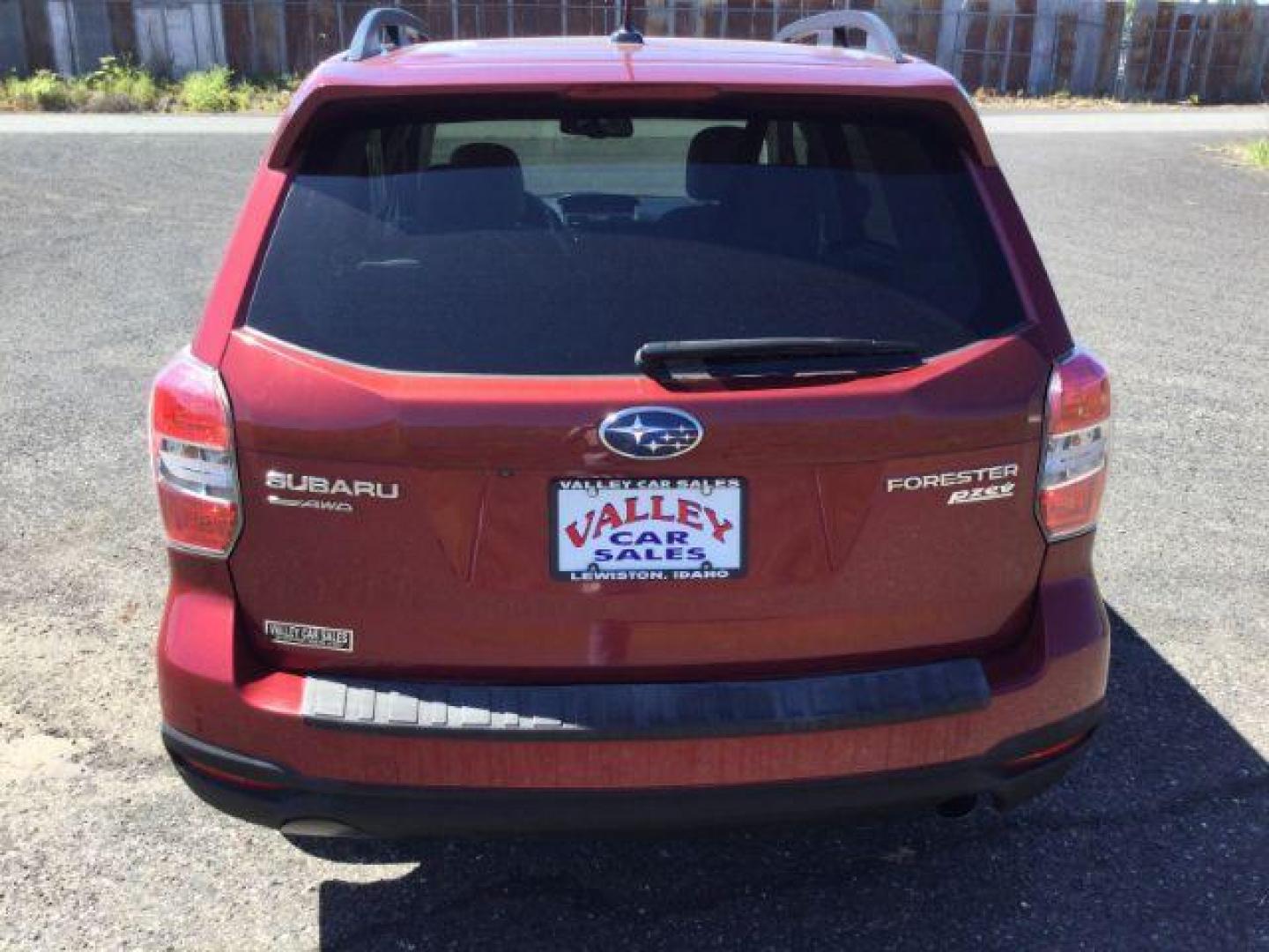 2015 Venetian Red Pearl Subaru Forester SPORT UTILITY 4-DR (JF2SJAWC7FH) with an 2.5L H4 SOHC 16V engine, Continuously Variable Transmission transmission, located at 1801 Main Street, Lewiston, 83501, (208) 743-9371, 46.417065, -117.004799 - Photo#8