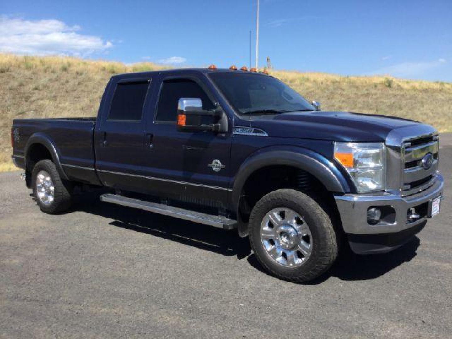 2015 Blue Jeans Metallic /BLACK LEATHER Ford F-350 SD Lariat Crew Cab Long Bed 4WD (1FT8W3BT8FE) with an 6.7L V8 OHV 16V DIESEL engine, 6-Speed Automatic transmission, located at 1801 Main Street, Lewiston, 83501, (208) 743-9371, 46.417065, -117.004799 - Photo#12