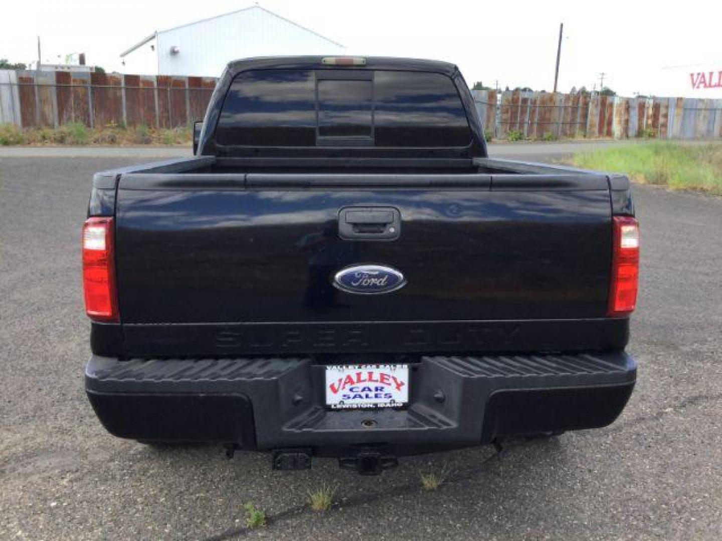 2008 Black /Ebony Leather Interior Ford F-350 SD Lariat Crew Cab 4WD (1FTWW31R28E) with an 6.4L V8 OHV 32V TURBO DIESEL engine, 5-Speed Automatic transmission, located at 1801 Main Street, Lewiston, 83501, (208) 743-9371, 46.417065, -117.004799 - Photo#14