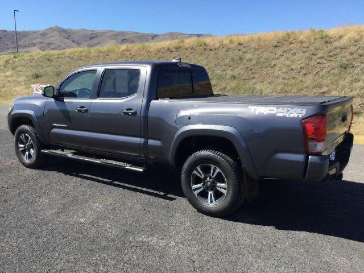 2017 GRAY /BLACK LEATHER Toyota Tacoma SR5 Double Cab Super Long Bed V6 6AT 4WD (5TFDZ5BN8HX) with an 3.5L V6 DOHC 24V engine, 6-Speed Automatic transmission, located at 1801 Main Street, Lewiston, 83501, (208) 743-9371, 46.417065, -117.004799 - Photo#2