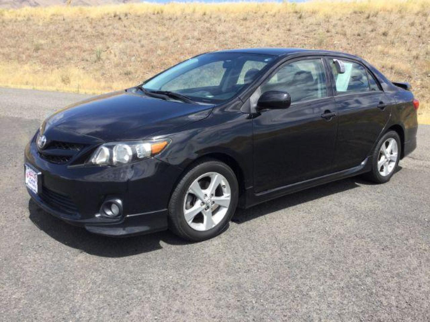 2013 Black Sand Pearl /Dark Charcoal Cloth Interior Toyota Corolla S 5-Speed MT (2T1BU4EE5DC) with an 1.8L L4 DOHC 16V engine, 5-Speed Manual transmission, located at 1801 Main Street, Lewiston, 83501, (208) 743-9371, 46.417065, -117.004799 - Photo#0