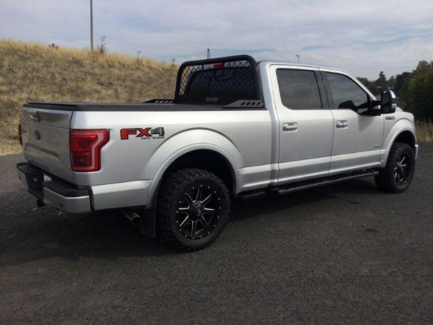 2015 Ingot Silver Metallic /BLACK LEATHER Ford F-150 Lariat SuperCrew 6.5-ft. Bed 4WD (1FTFW1EG0FF) with an 3.5 V6 engine, 6-Speed Automatic transmission, located at 1801 Main Street, Lewiston, 83501, (208) 743-9371, 46.417065, -117.004799 - Photo#17