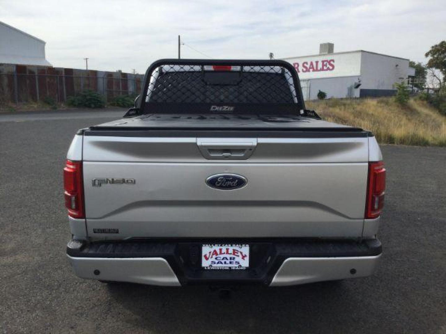 2015 Ingot Silver Metallic /BLACK LEATHER Ford F-150 Lariat SuperCrew 6.5-ft. Bed 4WD (1FTFW1EG0FF) with an 3.5 V6 engine, 6-Speed Automatic transmission, located at 1801 Main Street, Lewiston, 83501, (208) 743-9371, 46.417065, -117.004799 - Photo#8