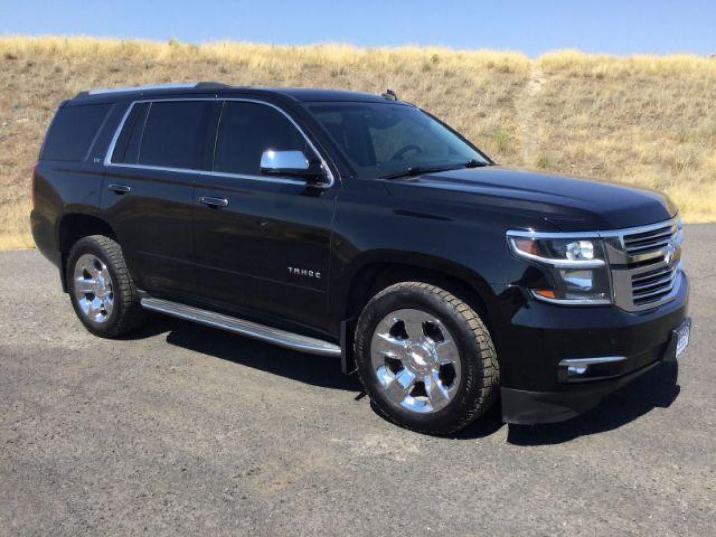 2015 Black /BLACK LEATHER Chevrolet Tahoe LTZ 4WD (1GNSKCKC5FR) with an 5.3L V8 OHV 16V engine, 6-Speed Automatic transmission, located at 1801 Main Street, Lewiston, 83501, (208) 743-9371, 46.417065, -117.004799 - Photo#9