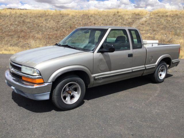 photo of 1998 Chevrolet S10 Pickup