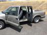 1998 Light Pewter Metallic /Graphite Cloth Chevrolet S10 Pickup LS Ext. Cab 2WD (1GCCS1940W8) with an 2.2L L4 OHV 8V engine, 5-Speed Manual transmission, located at 1801 Main Street, Lewiston, 83501, (208) 743-9371, 46.417065, -117.004799 - Photo#7