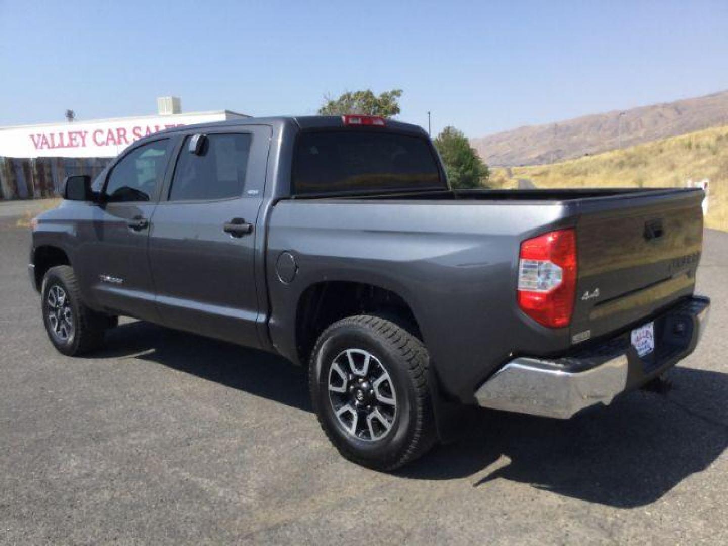 2019 Magnetic Gray Metallic /Graphite, cloth Toyota Tundra SR5 4.6L V8 CrewMax 4WD (5TFDM5F12KX) with an 4.6L V8 DOHC 32V engine, 6-Speed Automatic transmission, located at 1801 Main Street, Lewiston, 83501, (208) 743-9371, 46.417065, -117.004799 - Photo#2