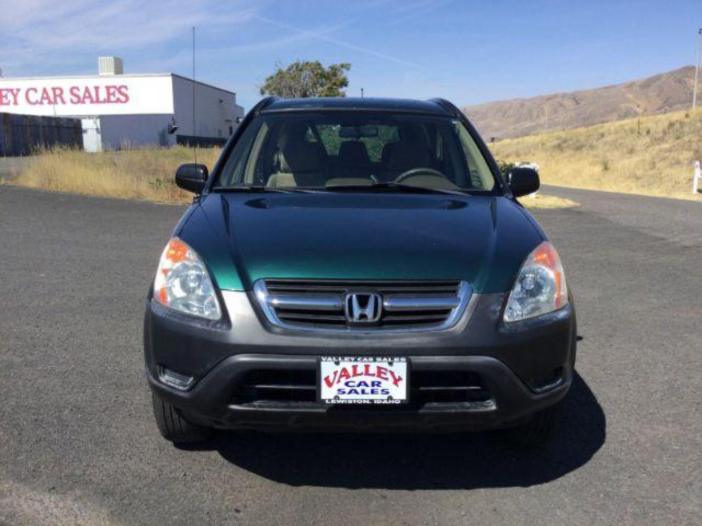 2002 Clover Green Pearl /Saddle Cloth Interior Honda CR-V LX 2WD (JHLRD68422C) with an 2.4L L4 DOHC 16V engine, 4-Speed Automatic transmission, located at 1801 Main Street, Lewiston, 83501, (208) 743-9371, 46.417065, -117.004799 - Photo#6