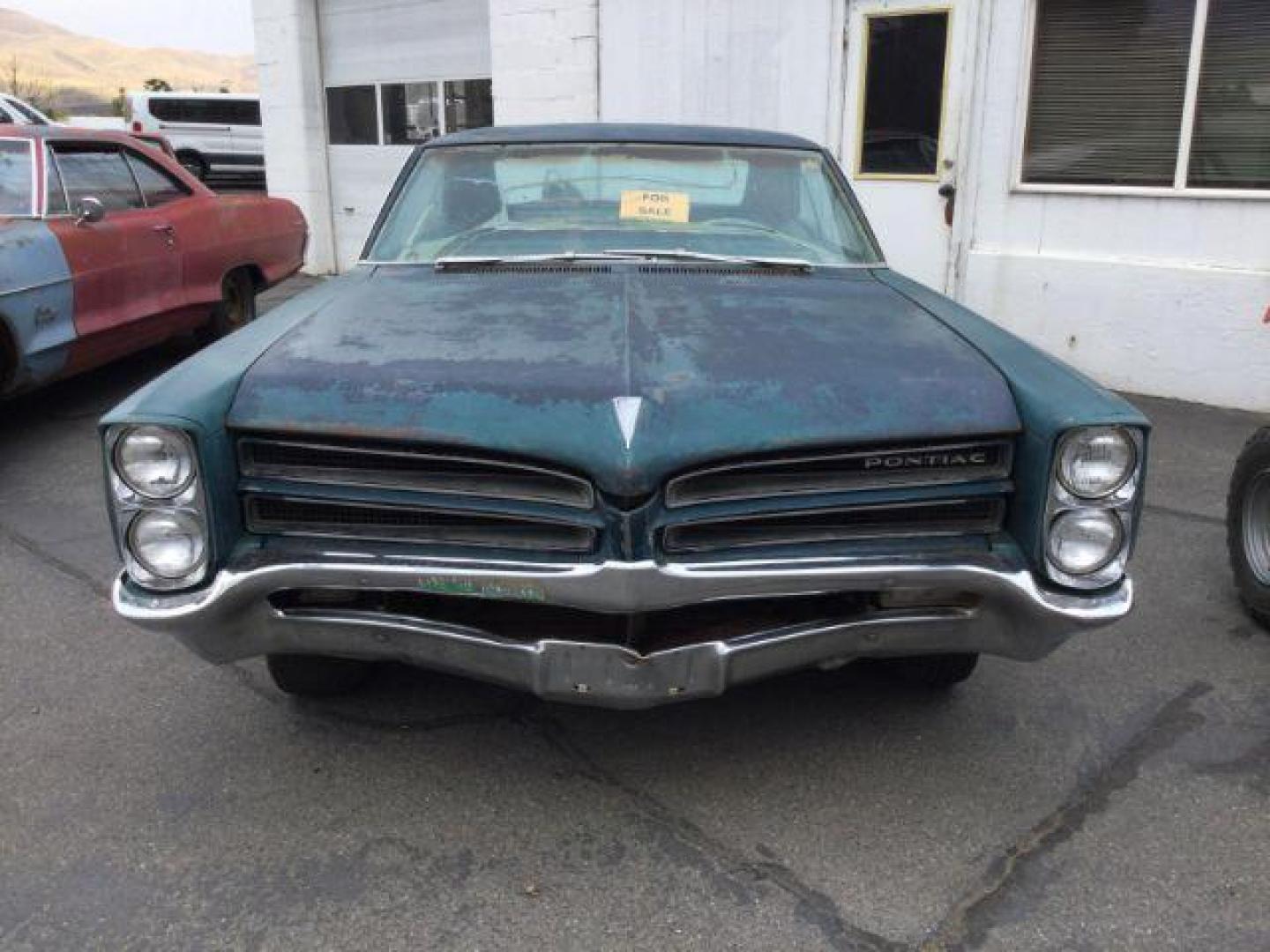 1966 GREEN PONTIAC CATALINA 2 DR (252376C1265) with an 389 engine, MANUAL transmission, located at 1801 Main Street, Lewiston, 83501, (208) 743-9371, 46.417065, -117.004799 - Photo#1