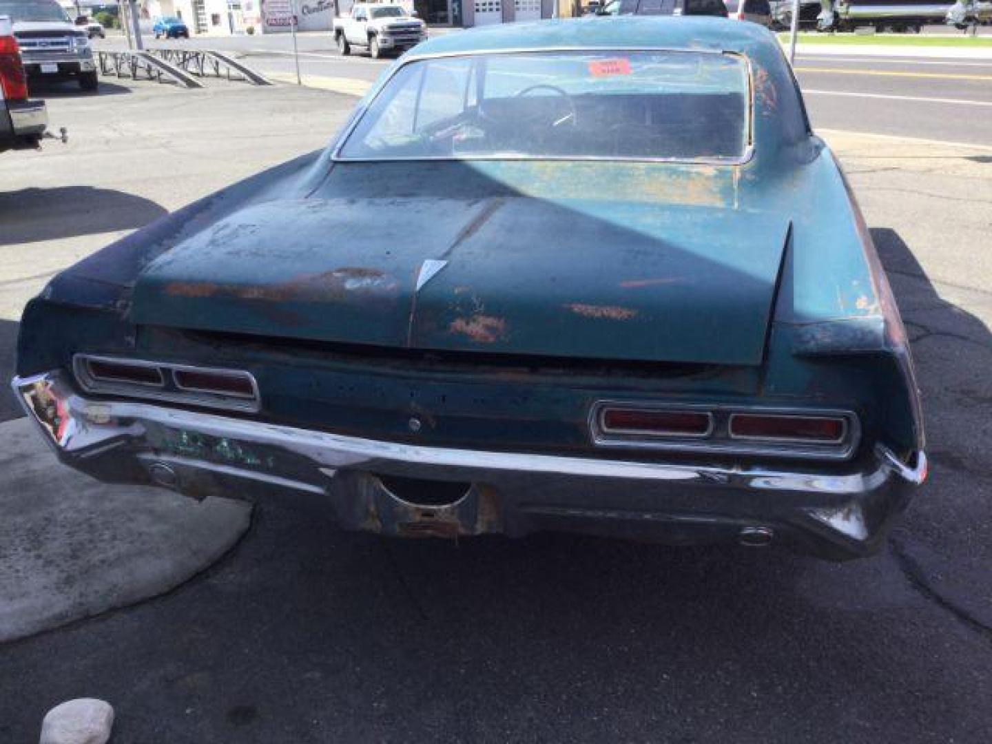 1966 GREEN PONTIAC CATALINA 2 DR (252376C1265) with an 389 engine, MANUAL transmission, located at 1801 Main Street, Lewiston, 83501, (208) 743-9371, 46.417065, -117.004799 - Photo#2