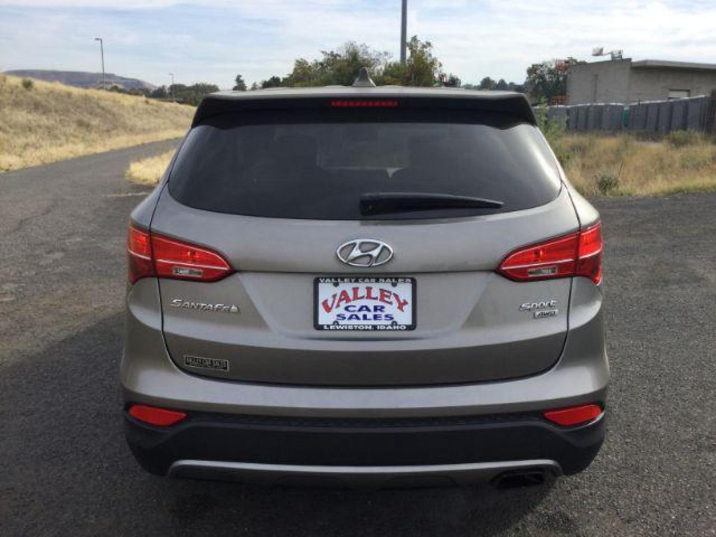 2013 Mineral Gray /Gray Hyundai Santa Fe Sport 2.4 AWD (5XYZTDLB3DG) with an 2.4L L4 DOHC 16V engine, 6-Speed Automatic transmission, located at 1801 Main Street, Lewiston, 83501, (208) 743-9371, 46.417065, -117.004799 - Photo#11