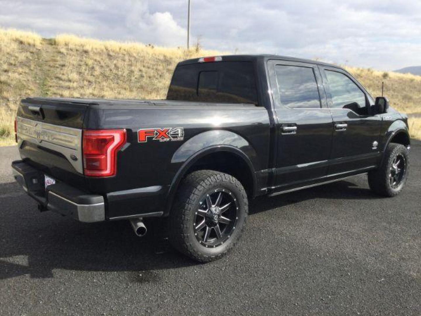 2015 Tuxedo Black Metallic /King Ranch Brown Leather Seats Ford F-150 King-Ranch SuperCrew 5.5-ft. Bed 4WD (1FTEW1EG2FF) with an 3.5L V6 TURBO engine, 6-Speed Automatic transmission, located at 1801 Main Street, Lewiston, 83501, (208) 743-9371, 46.417065, -117.004799 - Photo#9