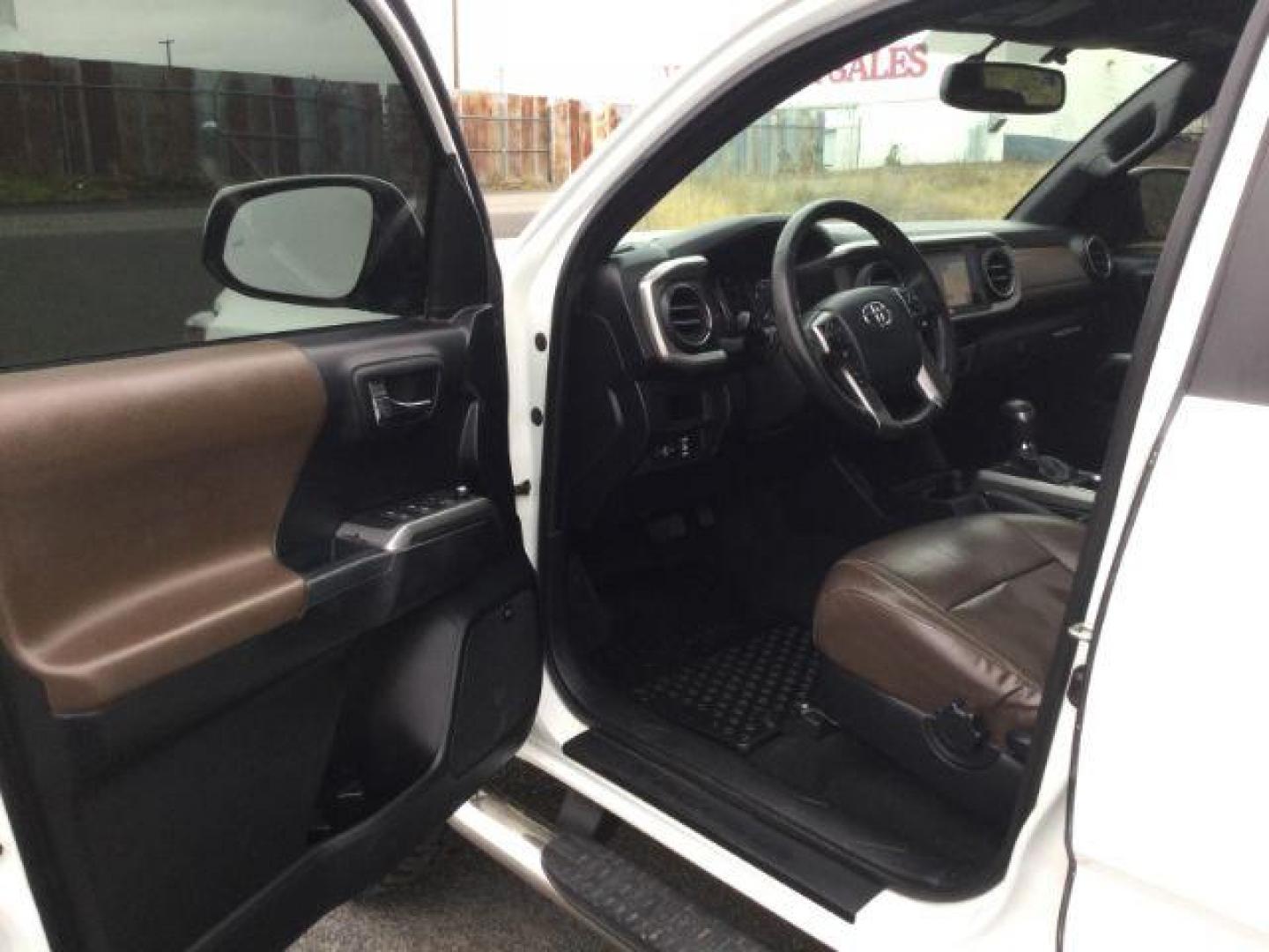 2016 Super White /Hickory, leather Toyota Tacoma Limited Double Cab Super Long Bed V6 5AT 4WD (5TFHZ5BN2GX) with an 3.5L V6 DOHC 24V engine, 6-Speed Automatic transmission, located at 1801 Main Street, Lewiston, 83501, (208) 743-9371, 46.417065, -117.004799 - Photo#5