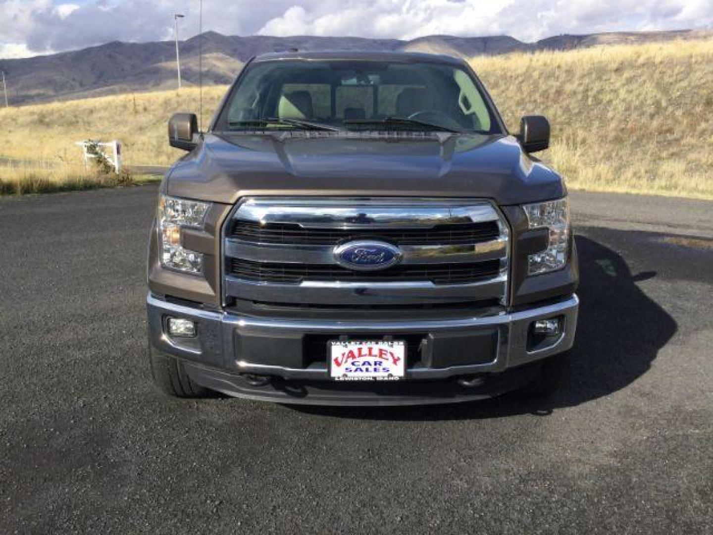 2016 Caribou Metallic /Medium Light Camel, leather Ford F-150 Lariat SuperCab 6.5-ft. 4WD (1FTEX1EP2GF) with an 2.7L V6 DOHC 24V engine, 6-Speed Automatic transmission, located at 1801 Main Street, Lewiston, 83501, (208) 743-9371, 46.417065, -117.004799 - Photo#10