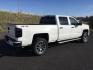 2018 Summit White /gray cloth Chevrolet Silverado 1500 Custom Crew Cab 4WD (3GCUKPEC9JG) with an 5.3L V8 OHV 16V engine, 6-Speed Automatic transmission, located at 1801 Main Street, Lewiston, 83501, (208) 743-9371, 46.417065, -117.004799 - Photo#13