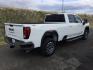 2022 Summit White /Jet Black GMC Sierra 3500HD SLE Crew Cab Long Box 4WD (1GT49TEY1NF) with an 6.6L V8 OHV 16V TURBO DIESEL engine, 6-Speed Automatic transmission, located at 1801 Main Street, Lewiston, 83501, (208) 743-9371, 46.417065, -117.004799 - Photo#15