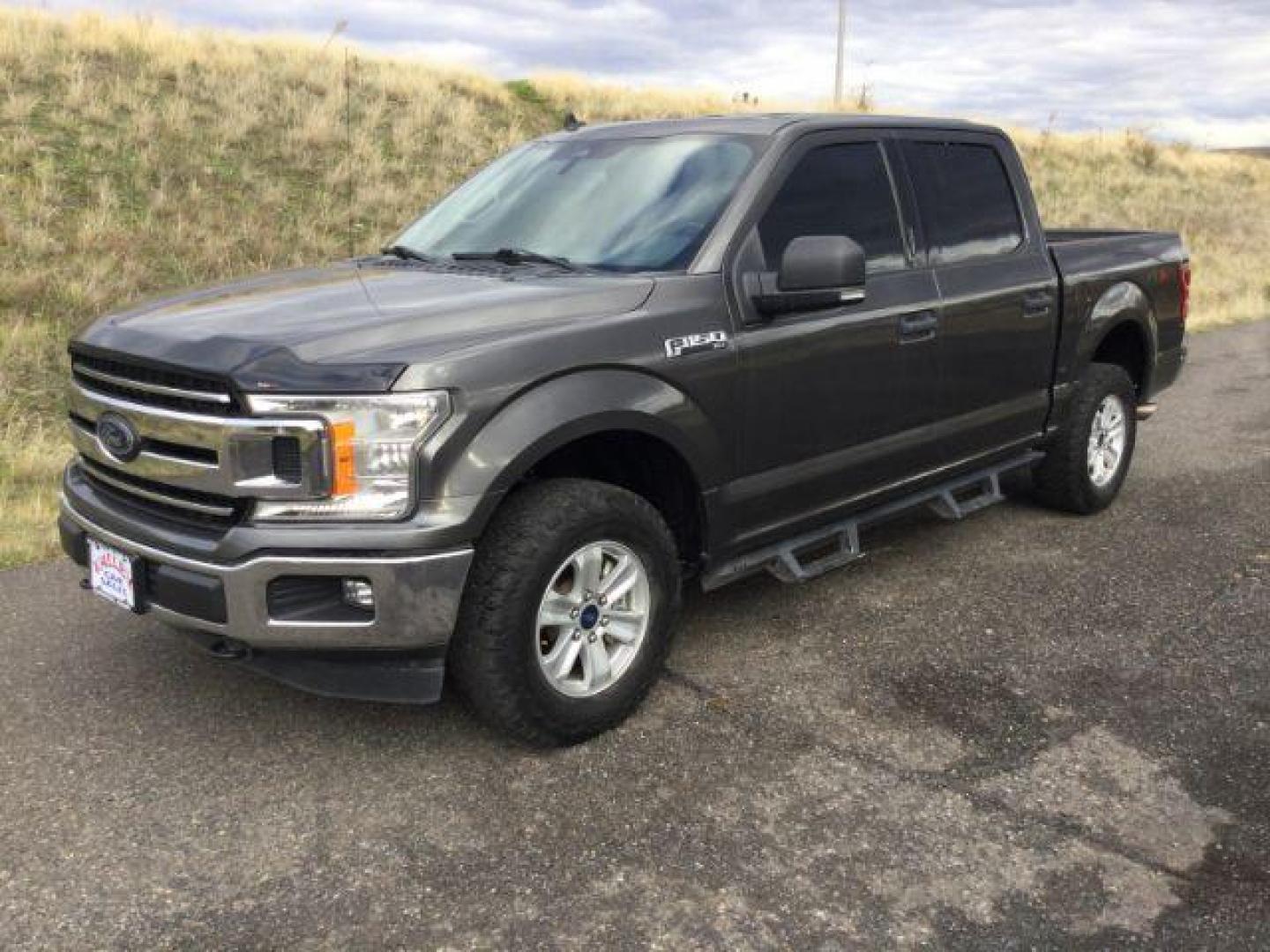 2019 Magnetic Metallic /Medium Earth Gray, cloth Ford F-150 XLT SuperCrew 5.5-ft. Bed 4WD (1FTEW1E53KK) with an 5.0L V8 OHV 32V engine, 10 speed automatic transmission, located at 1801 Main Street, Lewiston, 83501, (208) 743-9371, 46.417065, -117.004799 - Photo#0