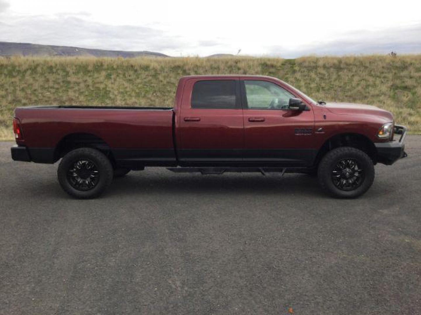 2017 Delmonico Red Pearl Coat /Black, leather RAM 2500 Laramie Crew Cab LWB 4WD (3C6UR5KLXHG) with an 6.7L L6 OHV 24V TURBO DIESEL engine, 6-Speed Automatic transmission, located at 1801 Main Street, Lewiston, 83501, (208) 743-9371, 46.417065, -117.004799 - Photo#11